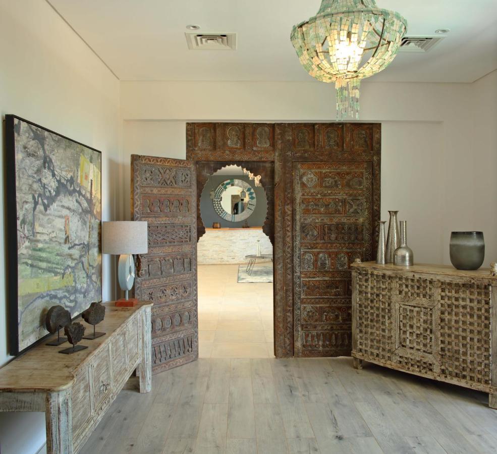 Hotel Latitude 0 Degrees 4*